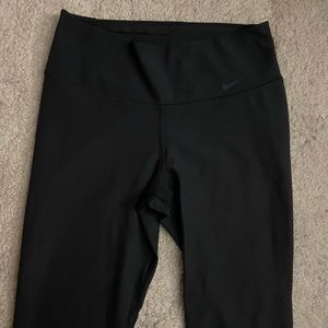 black nike dri fit leggings